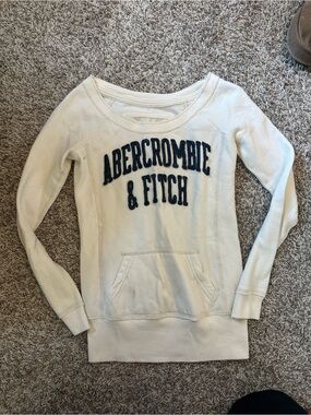 Abercrombie & Fitch Cream Crewneck with Navy Logo